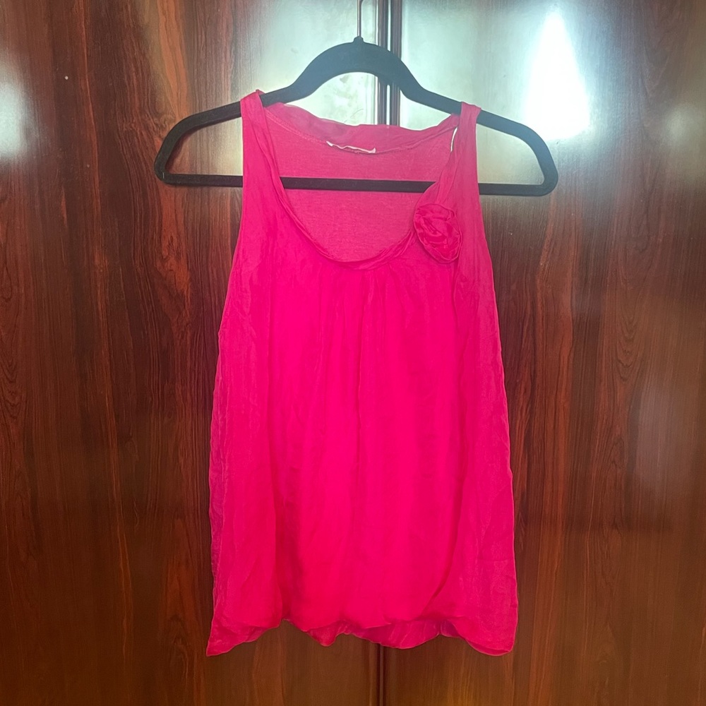 Made in Italy , 100% silk top, beautiful pink color !